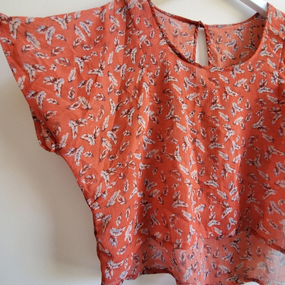 Vintage Sangria colour top shorter front, longer back, large - Picture 3 of 5